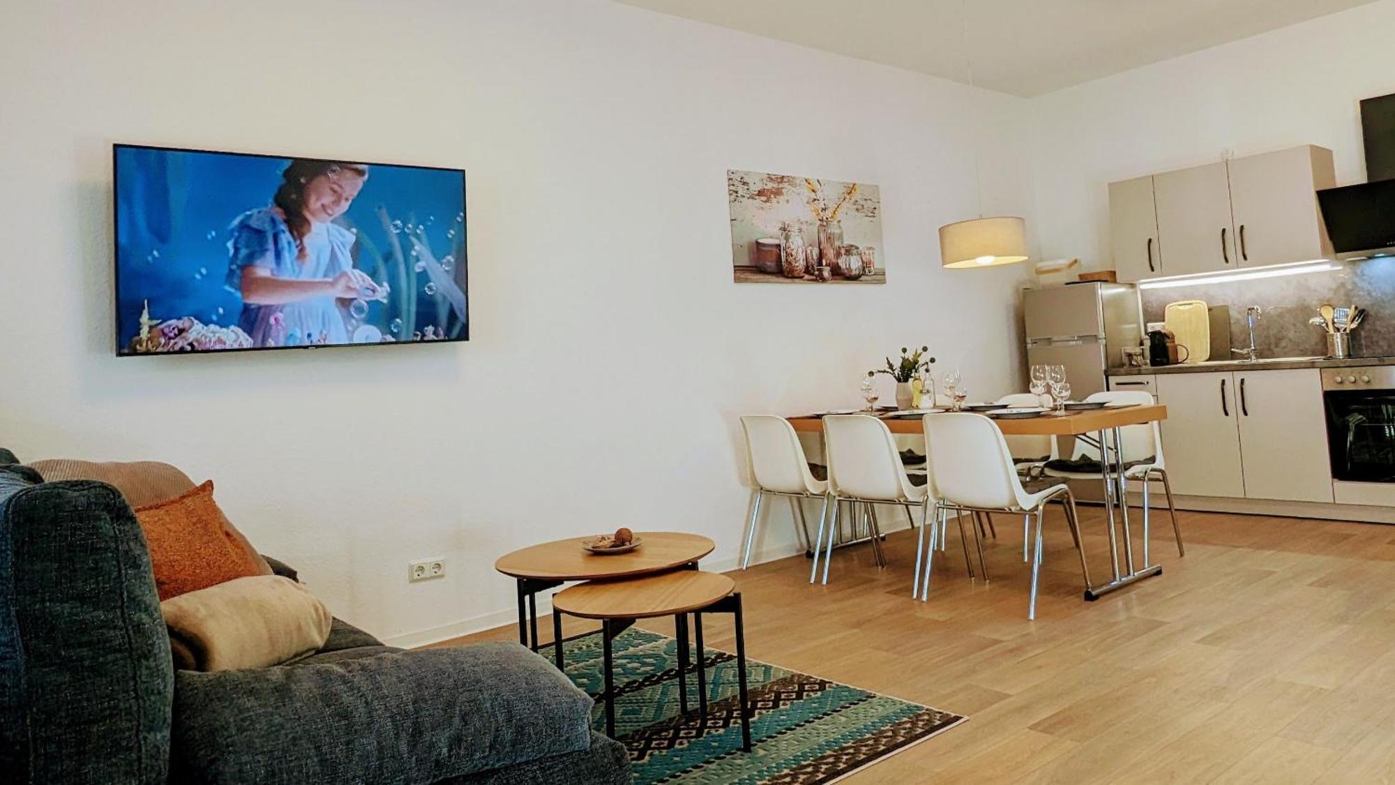 Fewo Urban Gotha-Apartment Friedenstein- Am Schlosspark- Parken An Der Der Tuer- Barrierefrei, 900 Meter Zum Bahnhof - Wallbox Экстерьер фото