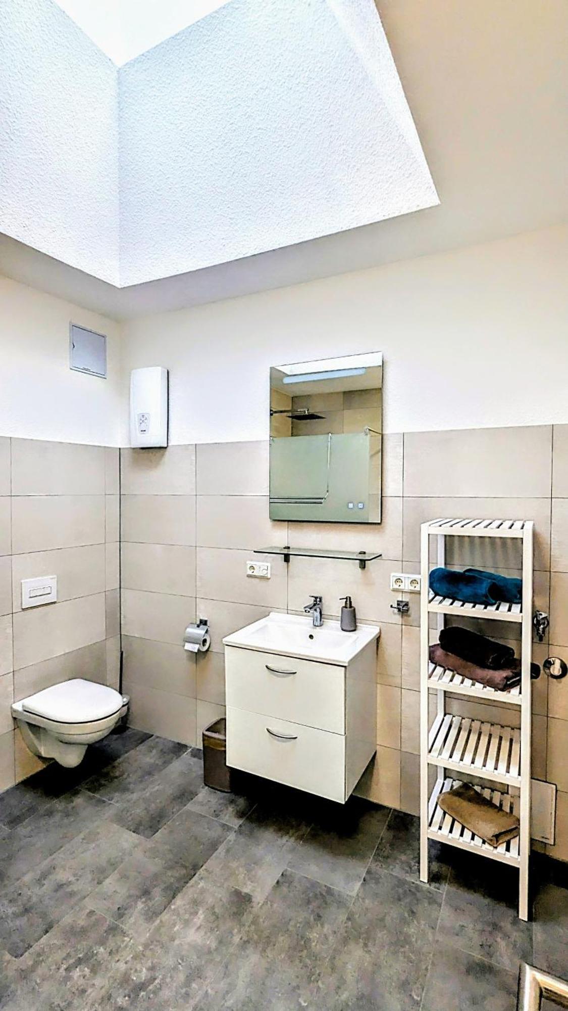 Fewo Urban Gotha-Apartment Friedenstein- Am Schlosspark- Parken An Der Der Tuer- Barrierefrei, 900 Meter Zum Bahnhof - Wallbox Экстерьер фото