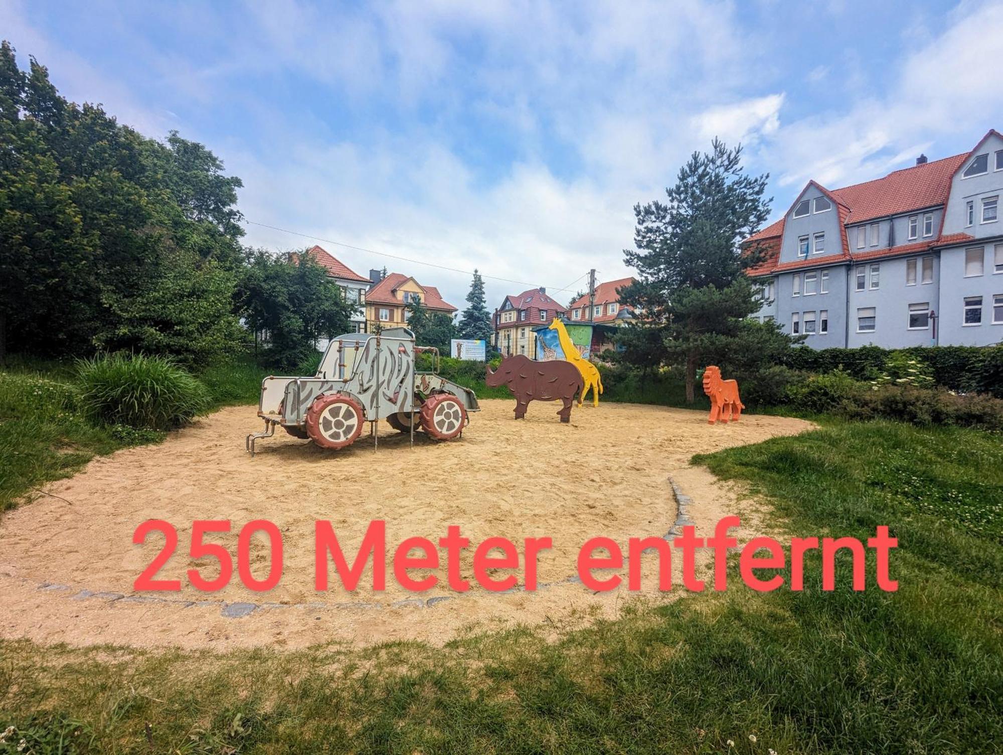 Fewo Urban Gotha-Apartment Friedenstein- Am Schlosspark- Parken An Der Der Tuer- Barrierefrei, 900 Meter Zum Bahnhof - Wallbox Экстерьер фото